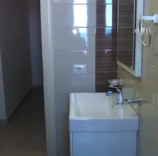 Aler Hotel