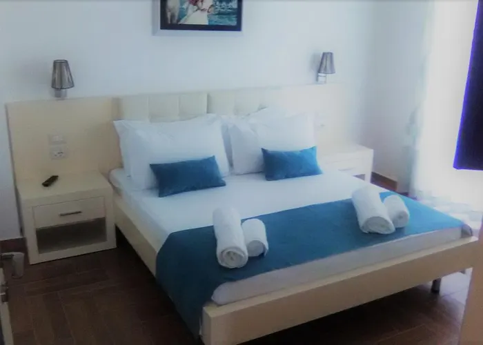 Aler Hotel