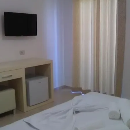 Aler Hotel 4*