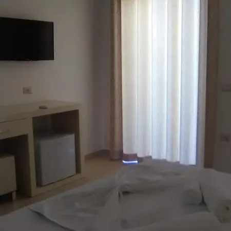 Aler Hotel